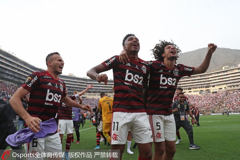  南美解放者杯，弗拉门戈客场连胜晋级