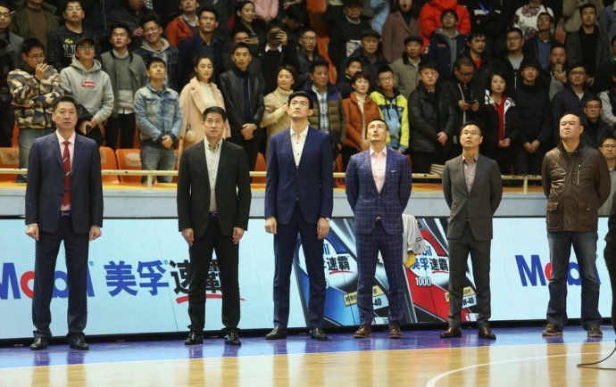  新疆飞虎主场大胜山东巩固联赛前四