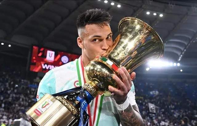  诺里瑞典之星闪耀，斯德哥尔摩站主场完美夺冠