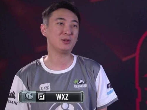  电竞传奇选手复出首战，强势碾压对手晋级  